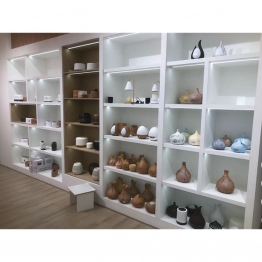Showroom        
